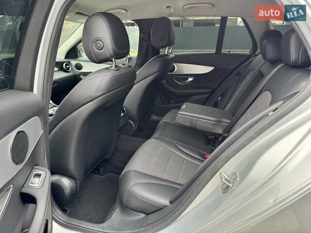 Серый Мерседес Ц-Класс, объемом двигателя 1.6 л и пробегом 170 тыс. км за 17900 $, фото 37 на Automoto.ua