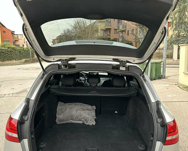 Серый Мерседес Ц-Класс, объемом двигателя 2.2 л и пробегом 253 тыс. км за 17500 $, фото 12 на Automoto.ua