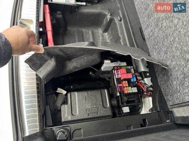 Серый Мерседес Ц-Класс, объемом двигателя 1.6 л и пробегом 170 тыс. км за 17900 $, фото 60 на Automoto.ua