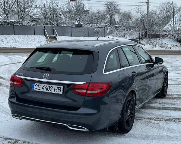 Серый Мерседес Ц-Класс, объемом двигателя 2.14 л и пробегом 290 тыс. км за 15800 $, фото 6 на Automoto.ua