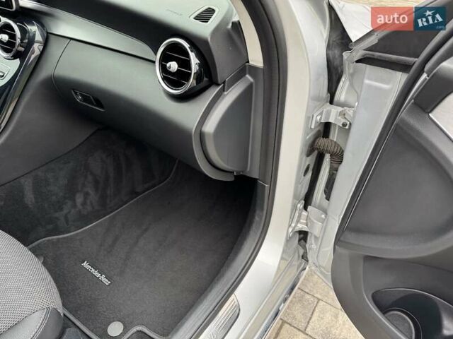 Серый Мерседес Ц-Класс, объемом двигателя 1.6 л и пробегом 170 тыс. км за 17900 $, фото 51 на Automoto.ua
