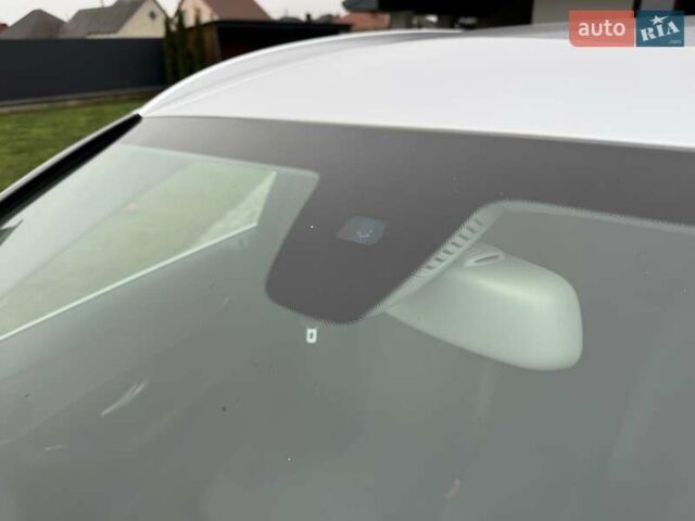 Сірий Мерседес Ц-Клас, об'ємом двигуна 1.6 л та пробігом 171 тис. км за 17900 $, фото 63 на Automoto.ua
