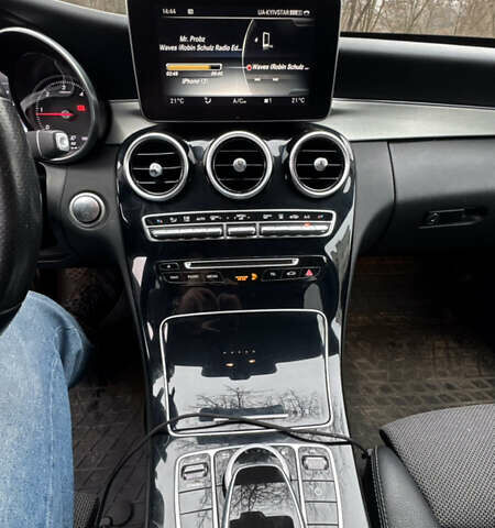 Сірий Мерседес Ц-Клас, об'ємом двигуна 2.14 л та пробігом 225 тис. км за 17777 $, фото 13 на Automoto.ua