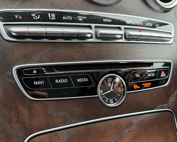 Серый Мерседес Ц-Класс, объемом двигателя 2.14 л и пробегом 290 тыс. км за 15800 $, фото 21 на Automoto.ua