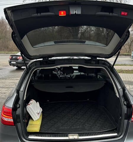 Сірий Мерседес Ц-Клас, об'ємом двигуна 2.14 л та пробігом 225 тис. км за 17777 $, фото 14 на Automoto.ua