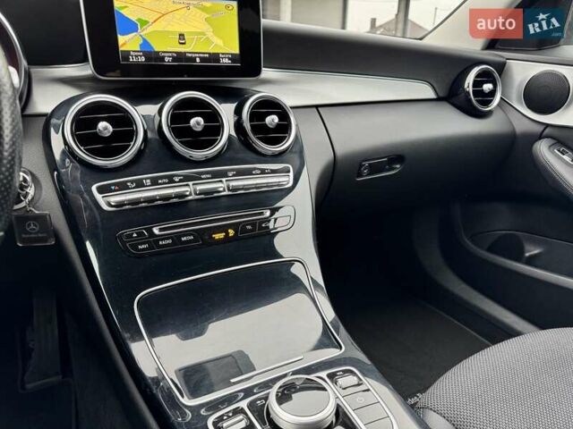 Серый Мерседес Ц-Класс, объемом двигателя 1.6 л и пробегом 170 тыс. км за 17900 $, фото 23 на Automoto.ua