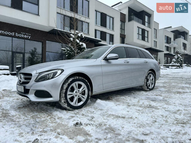 Серый Мерседес Ц-Класс, объемом двигателя 2.14 л и пробегом 246 тыс. км за 14700 $, фото 3 на Automoto.ua