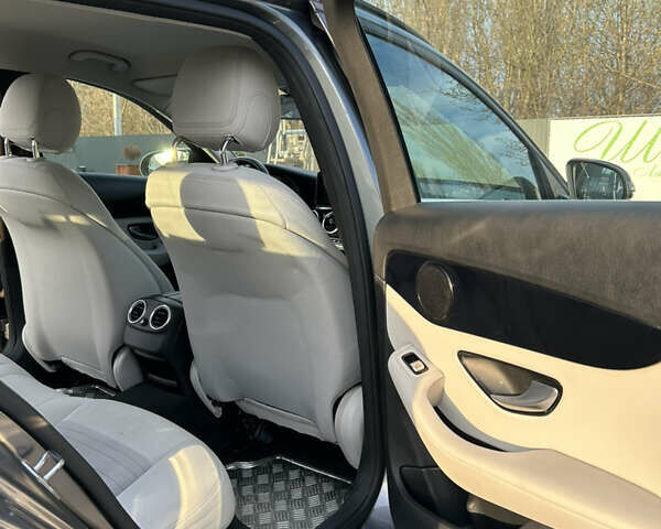 Сірий Мерседес Ц-Клас, об'ємом двигуна 1.6 л та пробігом 260 тис. км за 16000 $, фото 8 на Automoto.ua