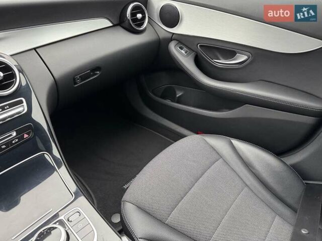 Сірий Мерседес Ц-Клас, об'ємом двигуна 1.6 л та пробігом 171 тис. км за 17900 $, фото 29 на Automoto.ua