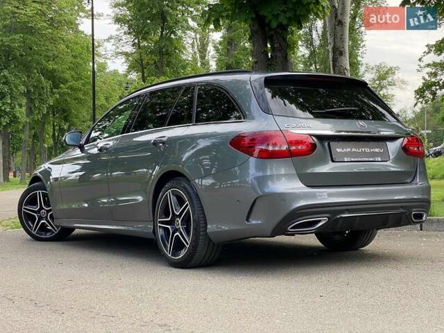 Сірий Мерседес Ц-Клас, об'ємом двигуна 2 л та пробігом 179 тис. км за 26900 $, фото 2 на Automoto.ua