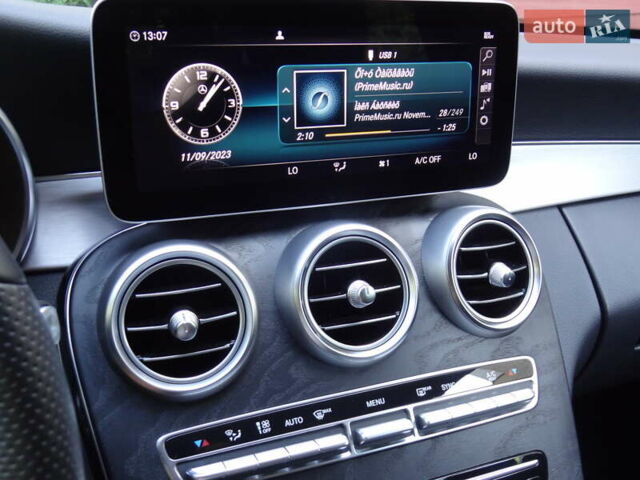 Серый Мерседес Ц-Класс, объемом двигателя 2 л и пробегом 289 тыс. км за 21500 $, фото 27 на Automoto.ua