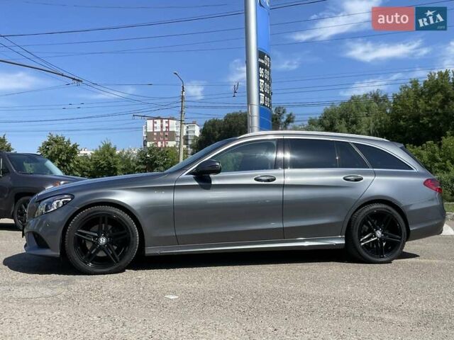 Серый Мерседес Ц-Класс, объемом двигателя 2 л и пробегом 289 тыс. км за 21500 $, фото 18 на Automoto.ua