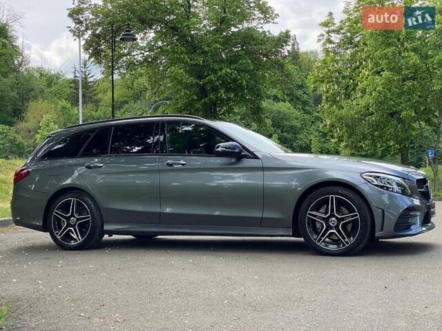 Сірий Мерседес Ц-Клас, об'ємом двигуна 2 л та пробігом 179 тис. км за 26900 $, фото 4 на Automoto.ua