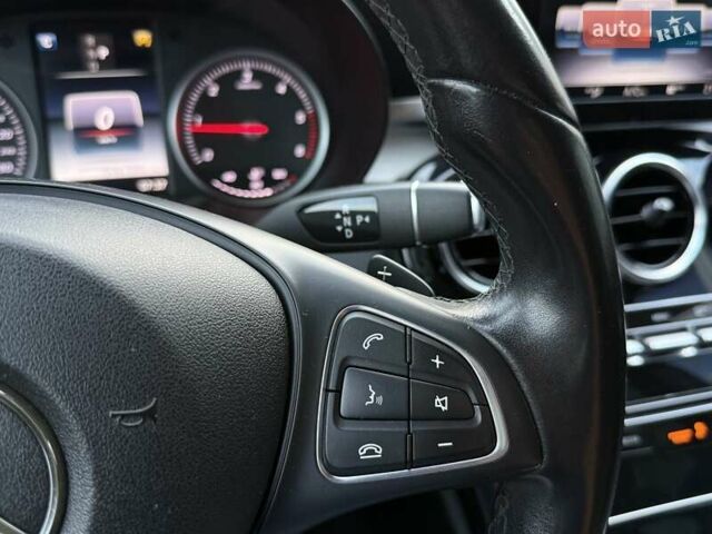 Мерседес Ц-Класс 2018 в Киеве на Automoto.ua Серый Мерседес Ц-Класс, объемом двигателя 2.14 л и пробегом 299 тыс. км за 18800 $, фото 22 на Automoto.ua