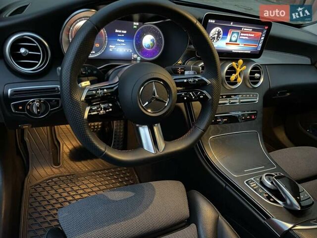 Серый Мерседес Ц-Класс, объемом двигателя 2 л и пробегом 289 тыс. км за 21500 $, фото 7 на Automoto.ua