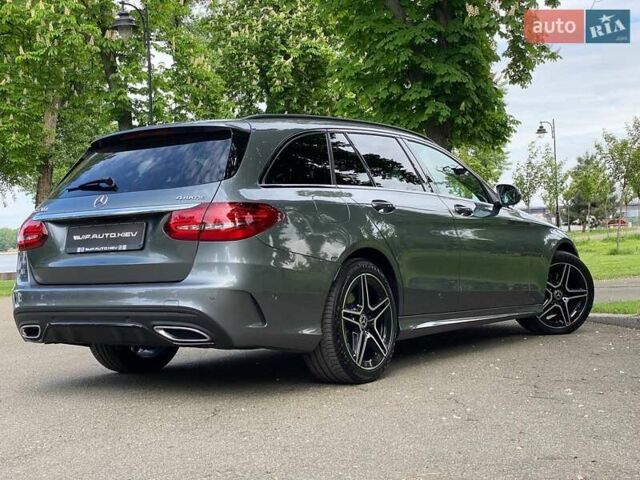 Сірий Мерседес Ц-Клас, об'ємом двигуна 2 л та пробігом 179 тис. км за 26900 $, фото 3 на Automoto.ua