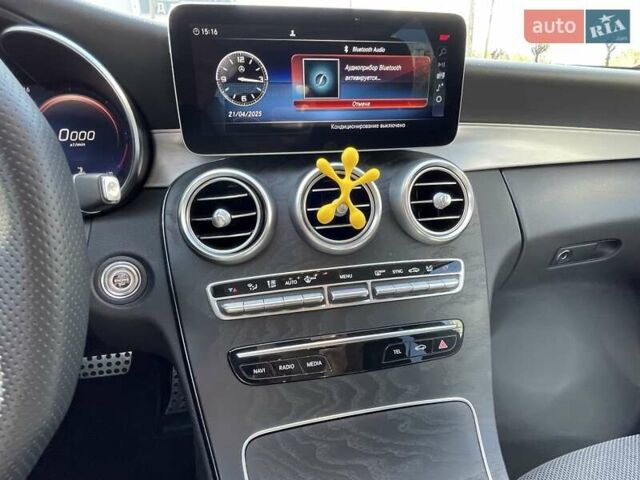 Серый Мерседес Ц-Класс, объемом двигателя 2 л и пробегом 289 тыс. км за 21500 $, фото 55 на Automoto.ua