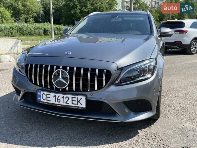 Серый Мерседес Ц-Класс, объемом двигателя 2 л и пробегом 289 тыс. км за 21500 $, фото 12 на Automoto.ua