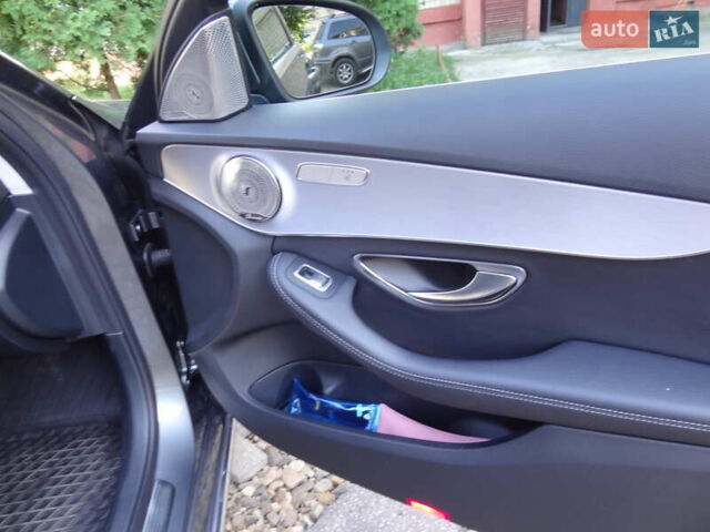 Серый Мерседес Ц-Класс, объемом двигателя 2 л и пробегом 289 тыс. км за 21500 $, фото 30 на Automoto.ua