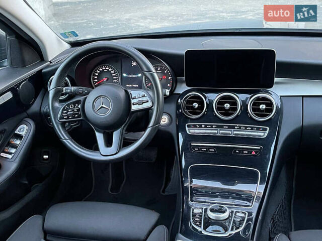 Серый Мерседес Ц-Класс, объемом двигателя 1.6 л и пробегом 200 тыс. км за 19250 $, фото 18 на Automoto.ua