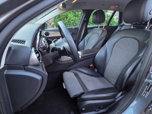 Серый Мерседес Ц-Класс, объемом двигателя 1.6 л и пробегом 325 тыс. км за 19838 $, фото 13 на Automoto.ua