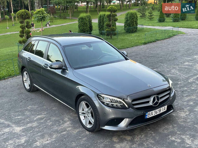 Серый Мерседес Ц-Класс, объемом двигателя 1.6 л и пробегом 200 тыс. км за 19250 $, фото 7 на Automoto.ua