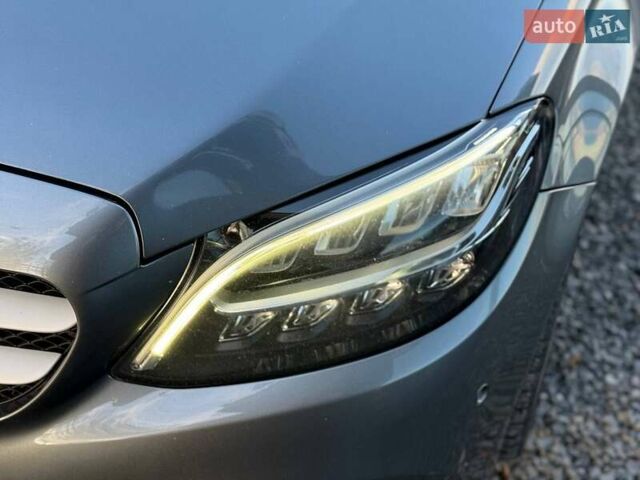 Сірий Мерседес Ц-Клас, об'ємом двигуна 1.6 л та пробігом 200 тис. км за 19900 $, фото 14 на Automoto.ua