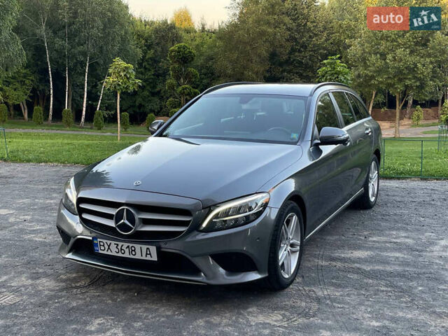 Серый Мерседес Ц-Класс, объемом двигателя 1.6 л и пробегом 200 тыс. км за 19250 $, фото 6 на Automoto.ua