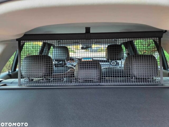 Серый Мерседес Ц-Класс, объемом двигателя 1.6 л и пробегом 325 тыс. км за 19838 $, фото 11 на Automoto.ua