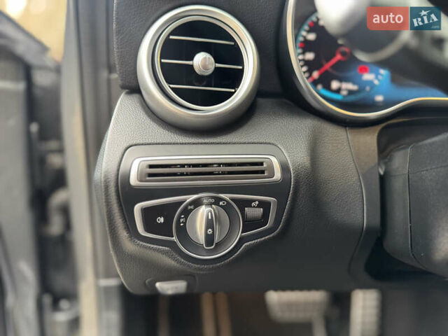 Серый Мерседес Ц-Класс, объемом двигателя 1.95 л и пробегом 223 тыс. км за 24000 $, фото 12 на Automoto.ua