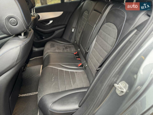 Серый Мерседес Ц-Класс, объемом двигателя 1.95 л и пробегом 223 тыс. км за 24000 $, фото 19 на Automoto.ua