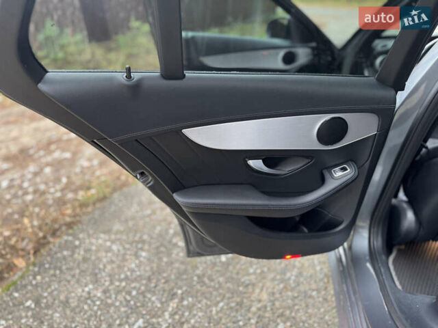 Серый Мерседес Ц-Класс, объемом двигателя 1.95 л и пробегом 223 тыс. км за 24000 $, фото 18 на Automoto.ua