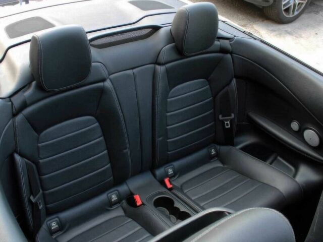 Синий Мерседес Ц-Класс, объемом двигателя 2 л и пробегом 32 тыс. км за 9000 $, фото 15 на Automoto.ua