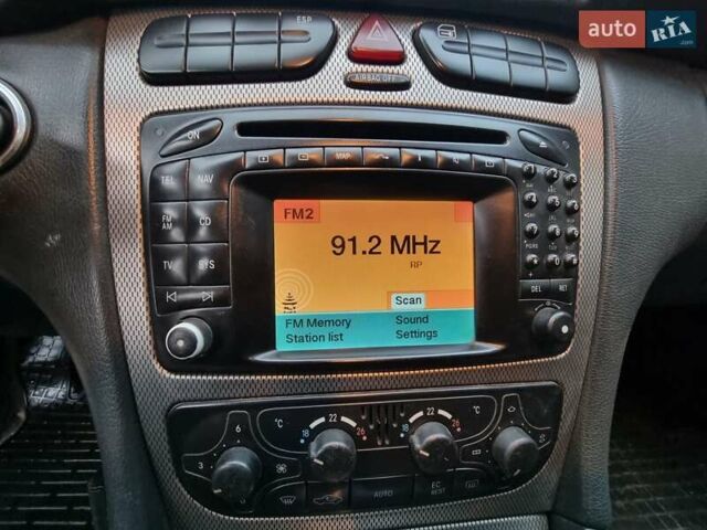 Синий Мерседес Ц-Класс, объемом двигателя 2 л и пробегом 223 тыс. км за 4500 $, фото 33 на Automoto.ua