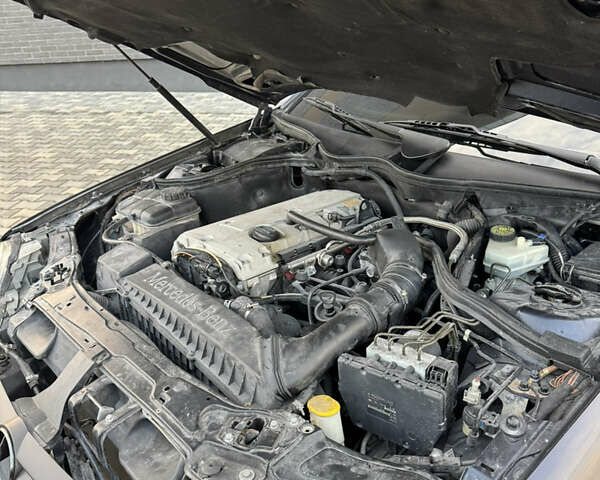 Синий Мерседес Ц-Класс, объемом двигателя 2 л и пробегом 180 тыс. км за 4444 $, фото 34 на Automoto.ua