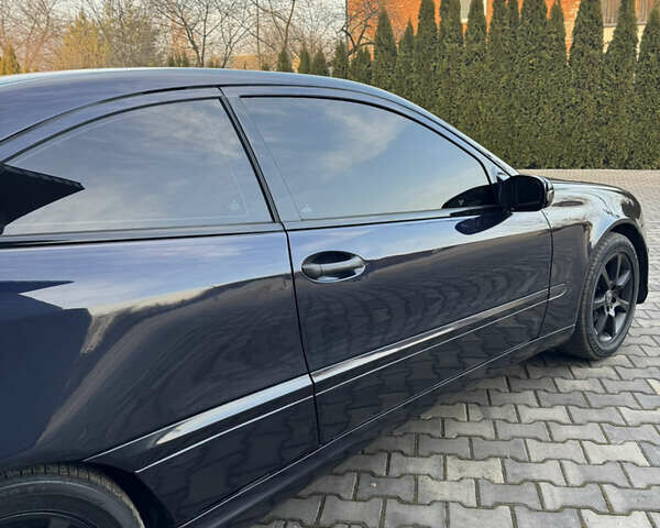 Синий Мерседес Ц-Класс, объемом двигателя 2 л и пробегом 180 тыс. км за 4444 $, фото 6 на Automoto.ua