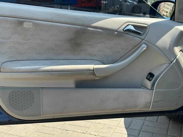 Синій Мерседес Ц-Клас, об'ємом двигуна 2.3 л та пробігом 231 тис. км за 3590 $, фото 9 на Automoto.ua
