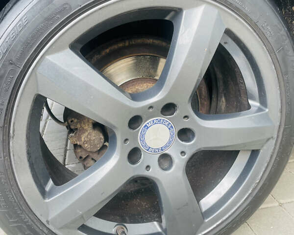 Синій Мерседес Ц-Клас, об'ємом двигуна 2.2 л та пробігом 287 тис. км за 4000 $, фото 7 на Automoto.ua
