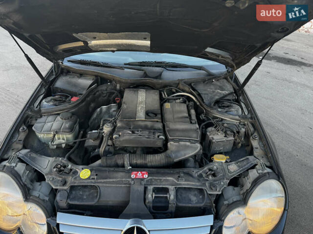 Синий Мерседес Ц-Класс, объемом двигателя 1.8 л и пробегом 200 тыс. км за 4900 $, фото 13 на Automoto.ua