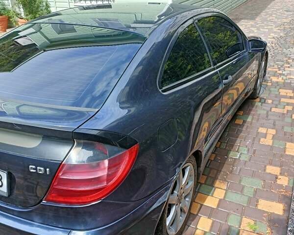 Синій Мерседес Ц-Клас, об'ємом двигуна 0 л та пробігом 360 тис. км за 5000 $, фото 1 на Automoto.ua
