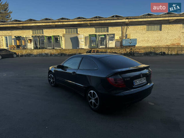 Синий Мерседес Ц-Класс, объемом двигателя 1.8 л и пробегом 200 тыс. км за 4900 $, фото 7 на Automoto.ua