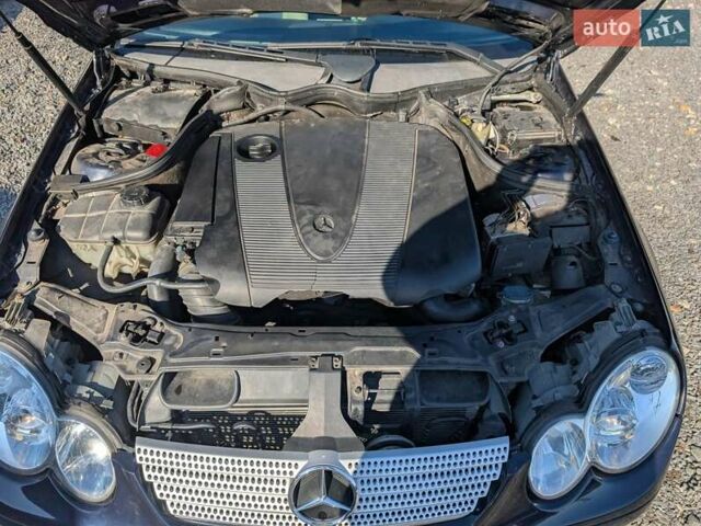 Мерседес Ц-Класс 2005 в Ровно на Automoto.ua Синий Мерседес Ц-Класс, объемом двигателя 2.1 л и пробегом 305 тыс. км за 6450 $, фото 37 на Automoto.ua