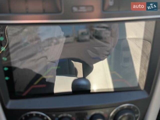 Мерседес Ц-Класс 2005 в Ровно на Automoto.ua Синий Мерседес Ц-Класс, объемом двигателя 2.1 л и пробегом 305 тыс. км за 6450 $, фото 36 на Automoto.ua