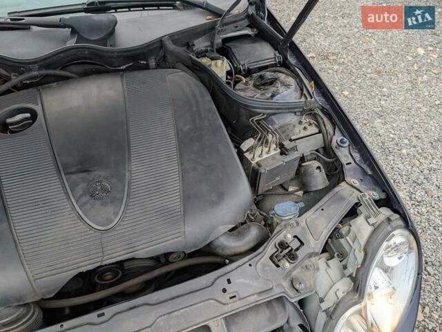 Синій Мерседес Ц-Клас, об'ємом двигуна 2.1 л та пробігом 306 тис. км за 6450 $, фото 43 на Automoto.ua
