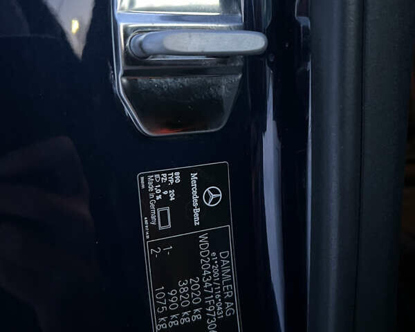 Синий Мерседес Ц-Класс, объемом двигателя 1.8 л и пробегом 170 тыс. км за 12700 $, фото 23 на Automoto.ua