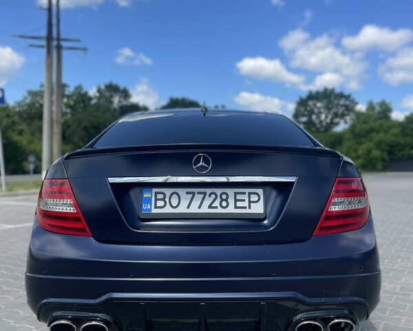 Синий Мерседес Ц-Класс, объемом двигателя 1.8 л и пробегом 170 тыс. км за 13700 $, фото 22 на Automoto.ua