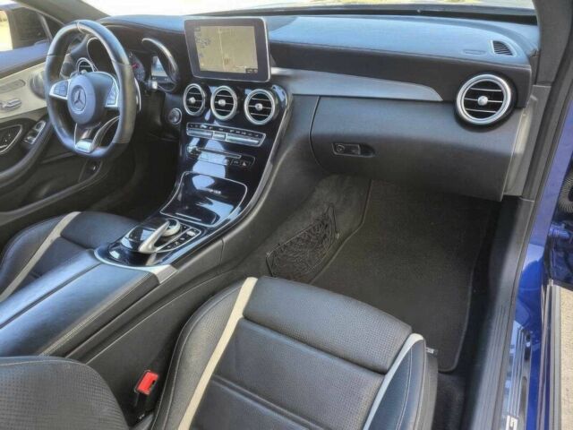 Синій Мерседес Ц-Клас, об'ємом двигуна 4 л та пробігом 64 тис. км за 13900 $, фото 7 на Automoto.ua