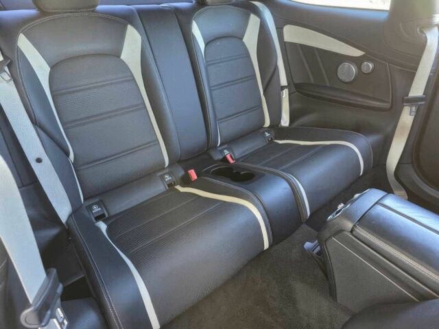 Синій Мерседес Ц-Клас, об'ємом двигуна 4 л та пробігом 64 тис. км за 13900 $, фото 10 на Automoto.ua