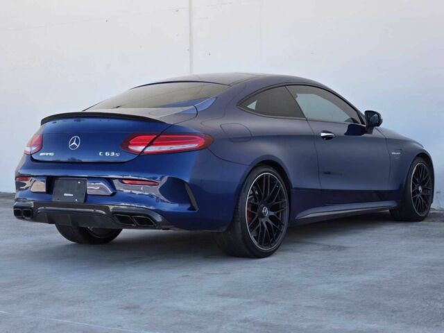 Синій Мерседес Ц-Клас, об'ємом двигуна 4 л та пробігом 64 тис. км за 13900 $, фото 6 на Automoto.ua