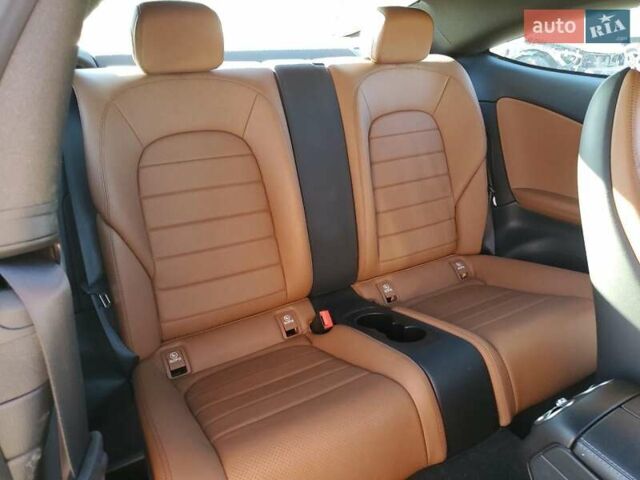 Синій Мерседес Ц-Клас, об'ємом двигуна 1.99 л та пробігом 44 тис. км за 5000 $, фото 9 на Automoto.ua